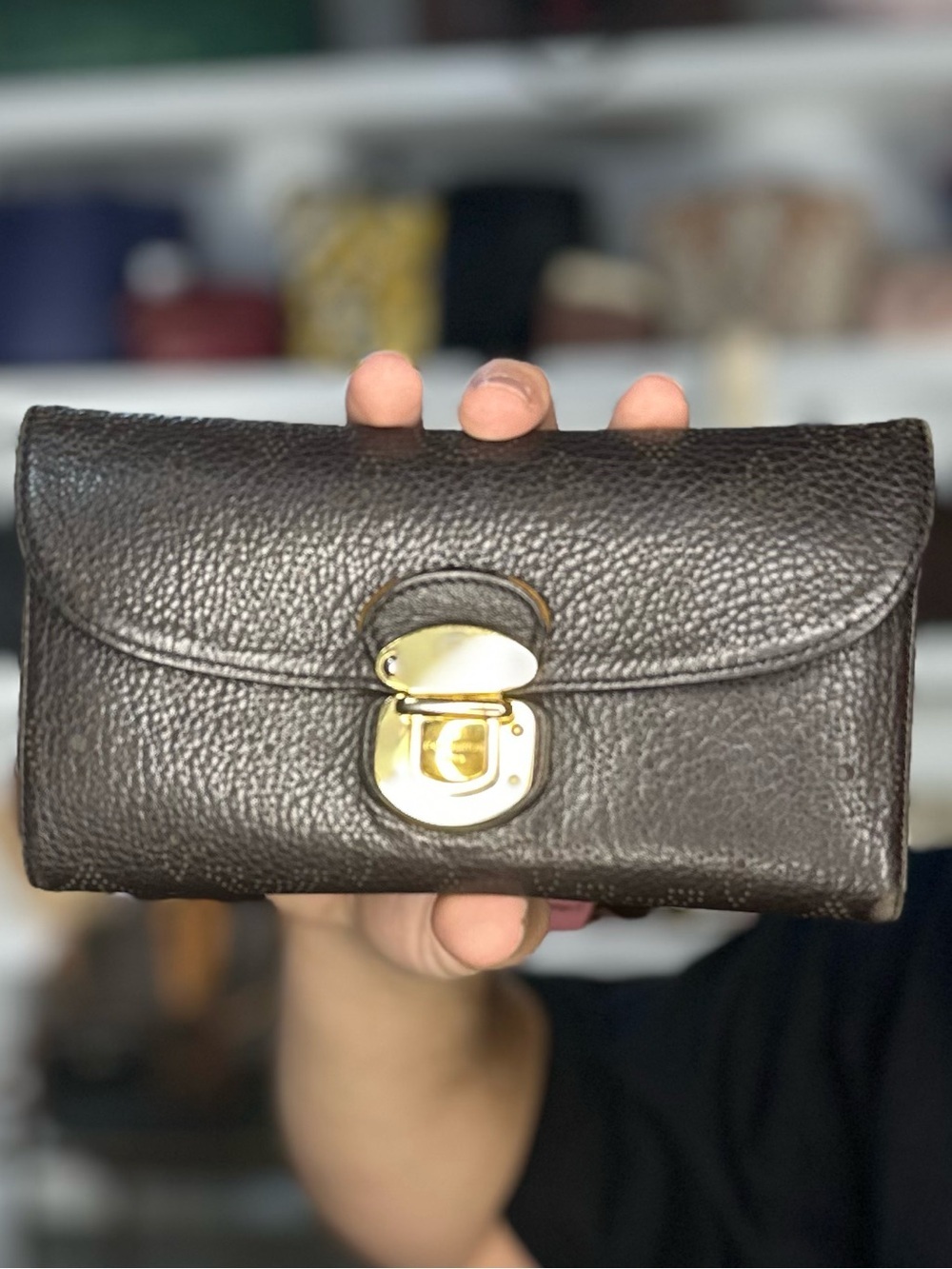 LV LEATHER WALLET